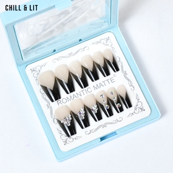 Faux Ongles Décorés - Rômantic Matte