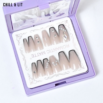 Faux Ongles Décorés - Rômantic Matte